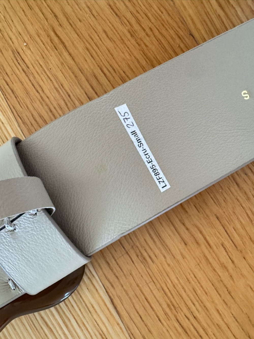 Lizzie Fortunato Wide Light Beige Belt with Tortoiseshell Flower Buckle Small - Picture 3 of 7